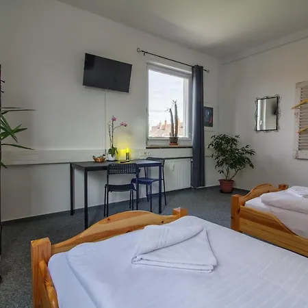 Room 1 / Room 2 Karlsruhe Exterior photo